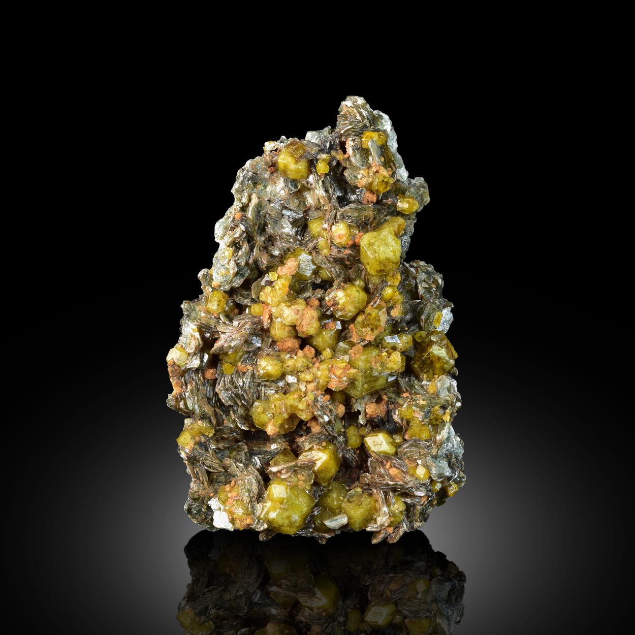 Garnet Var Ugrandite