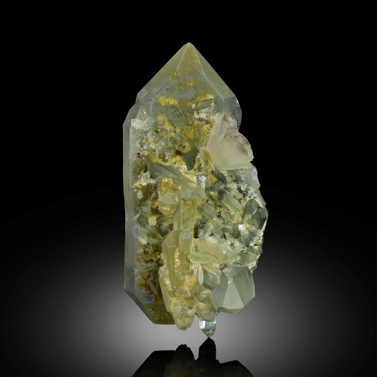 Quartz With Chlorite