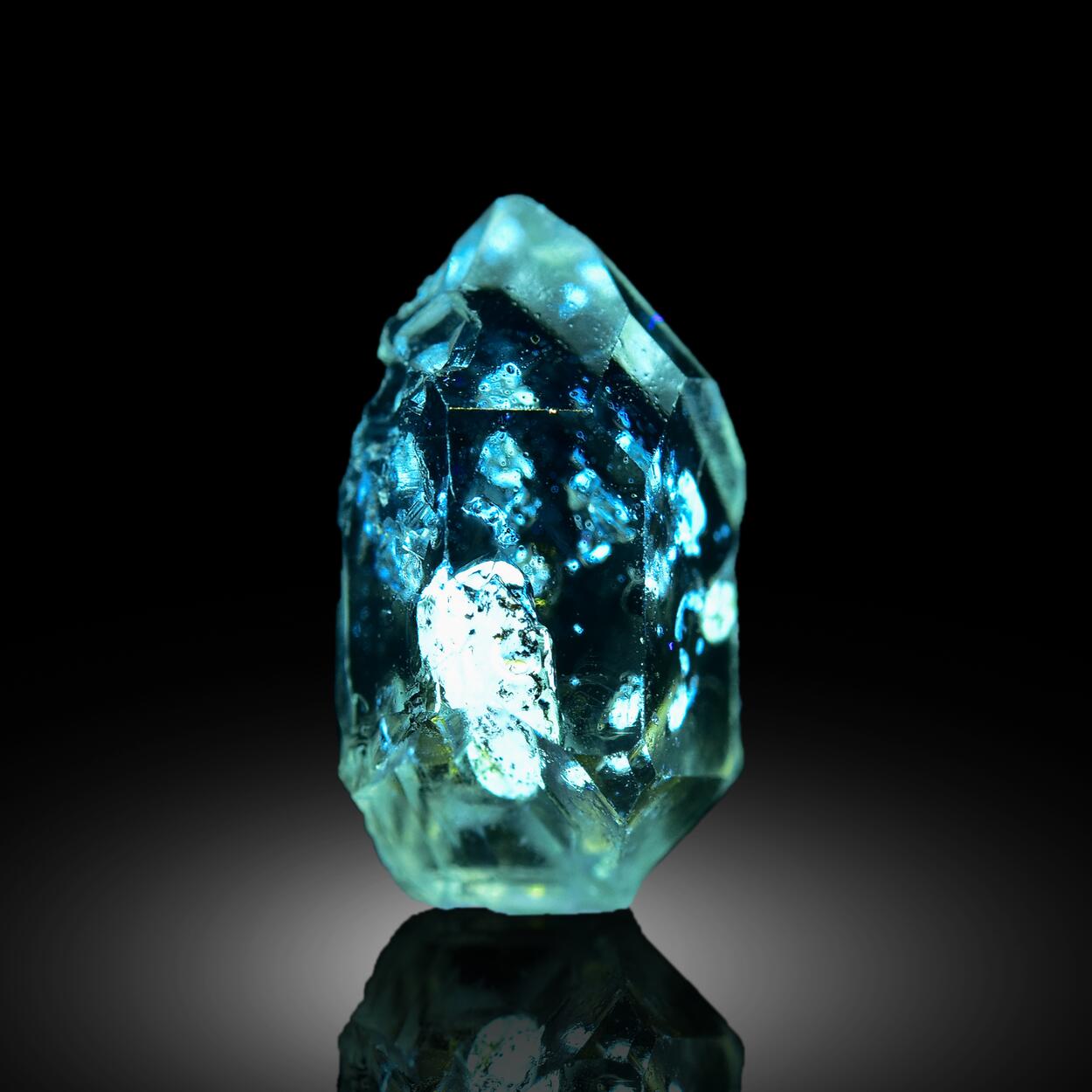 Quartz With Petroleum