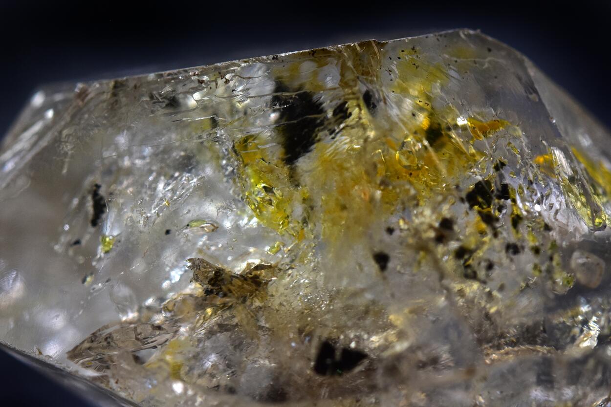 Quartz With Petroleum