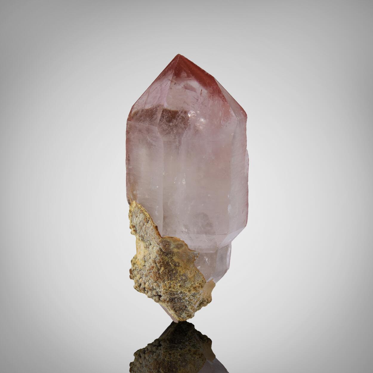 Quartz With Hematite