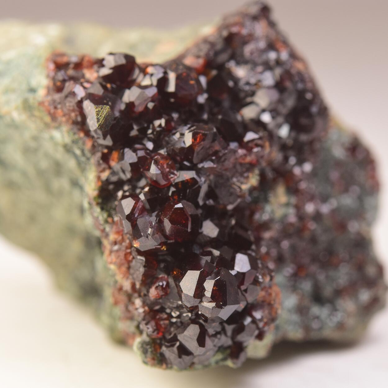 Garnet Var Spessartine