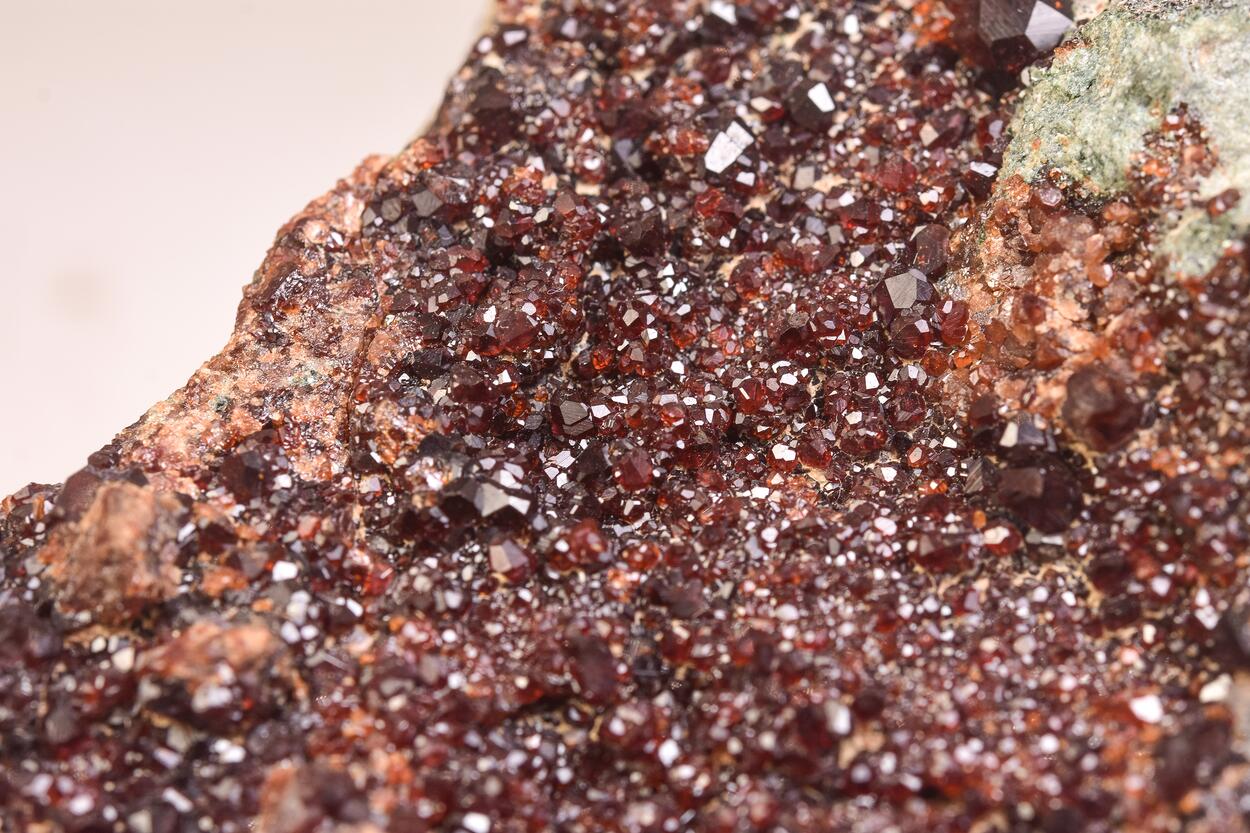 Garnet Var Spessartine