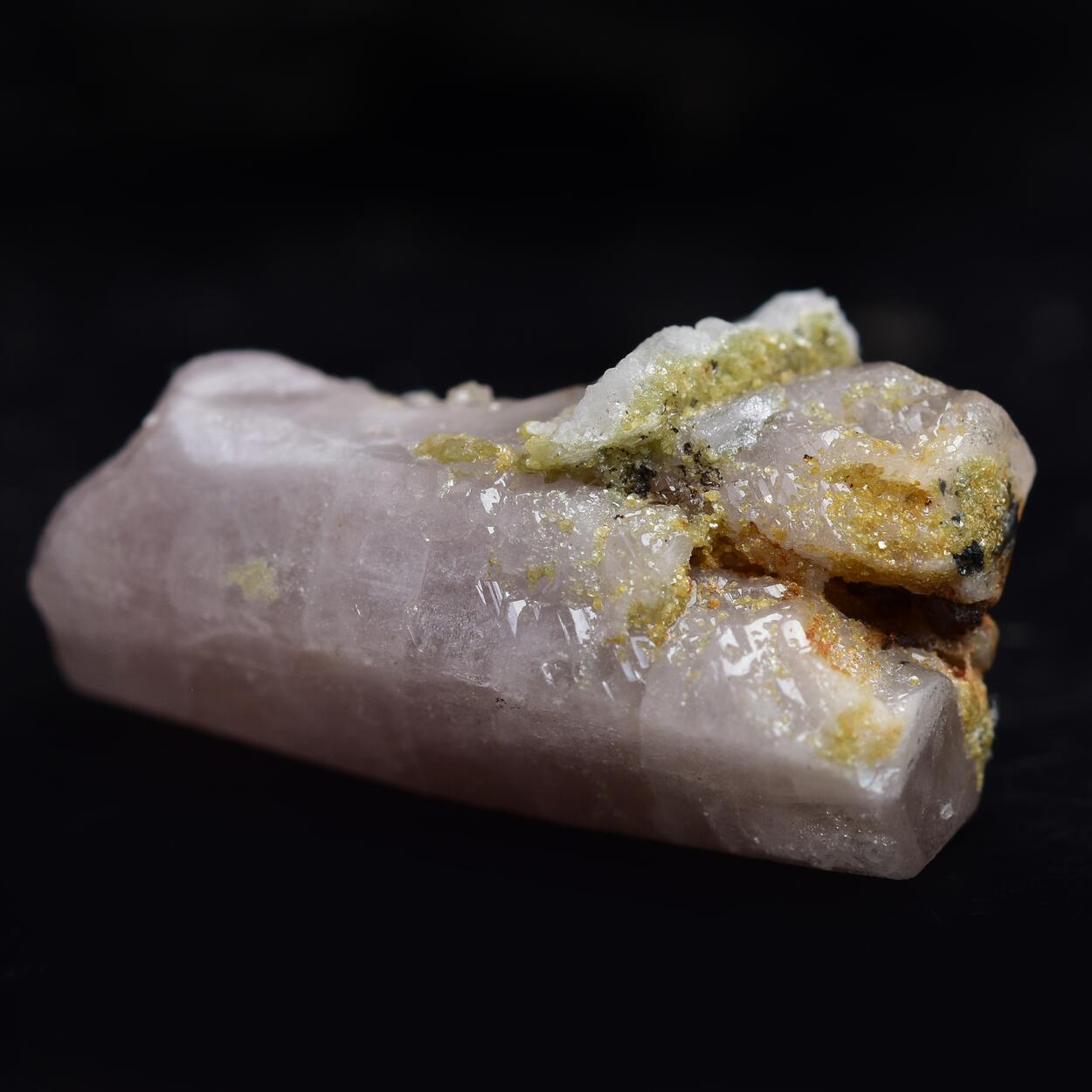 Fluorapatite