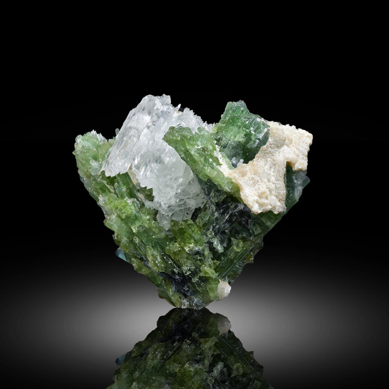 Tourmaline With Kunzite