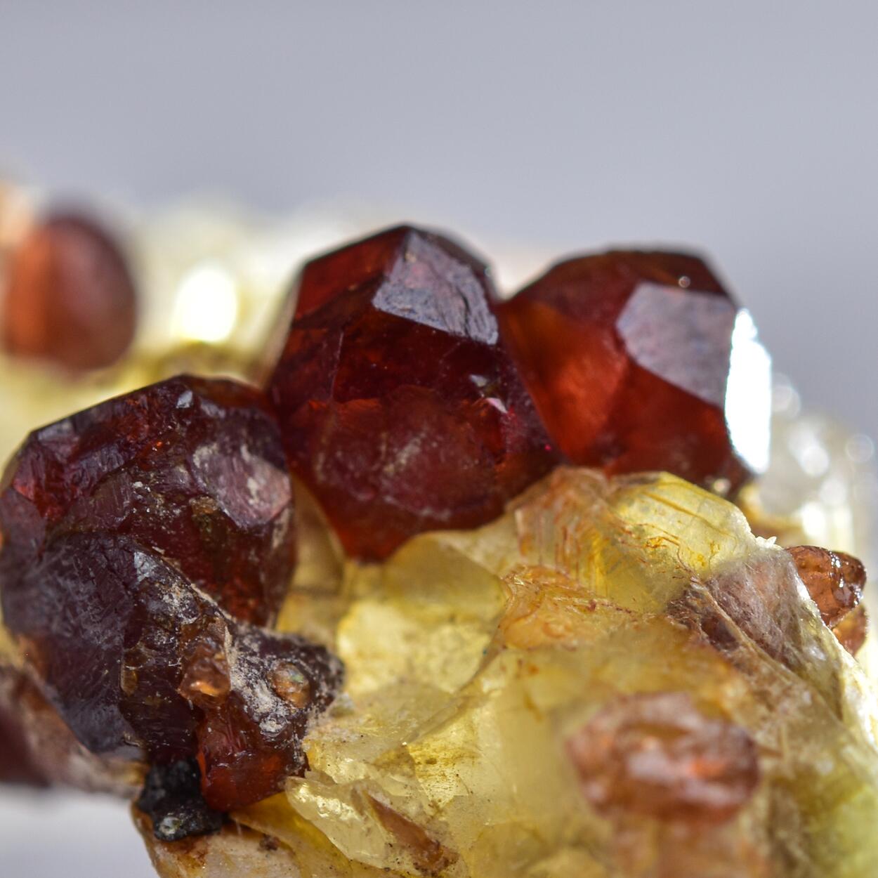 Garnet Var Spessartine With Quartz