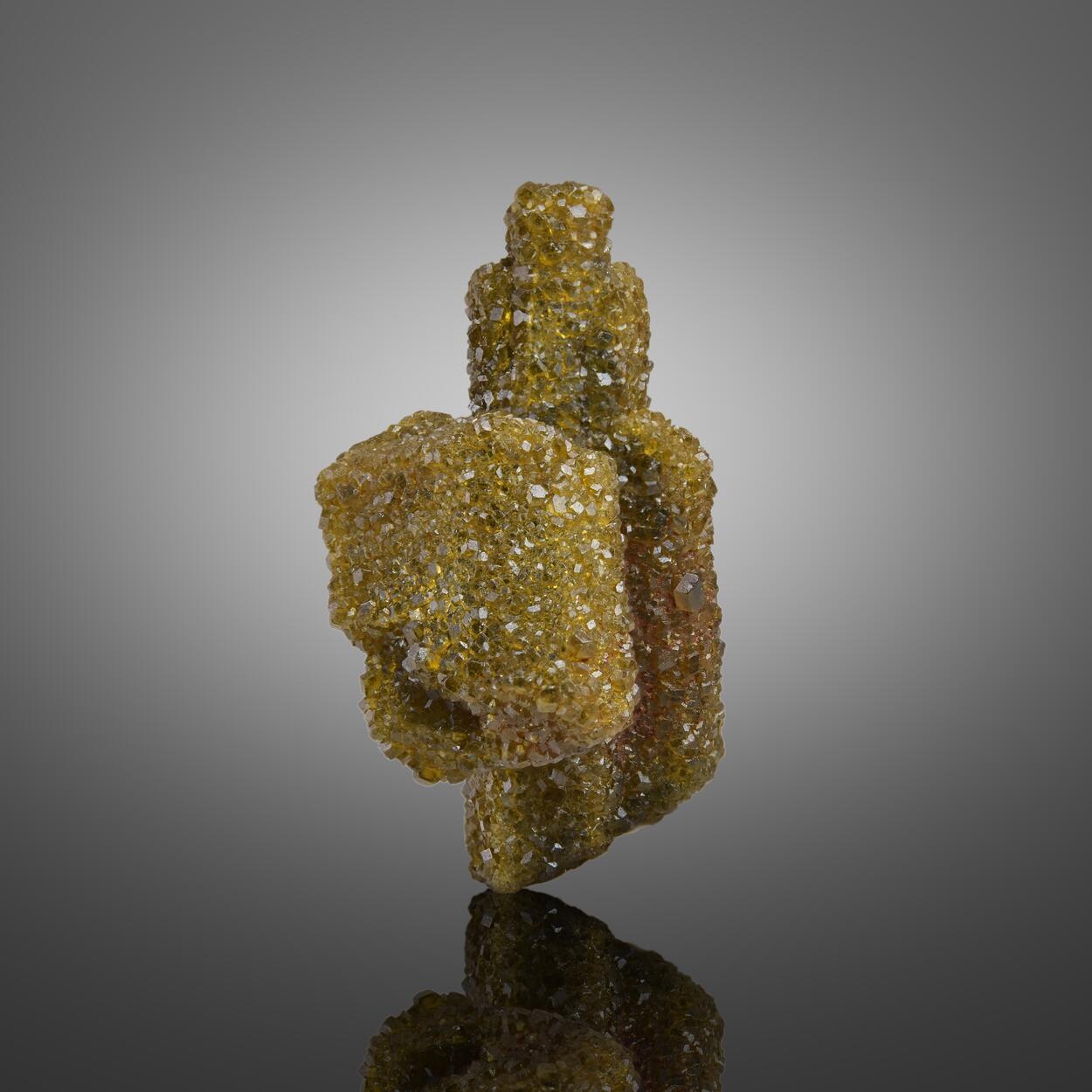 Garnet Var Grossular With Diopside