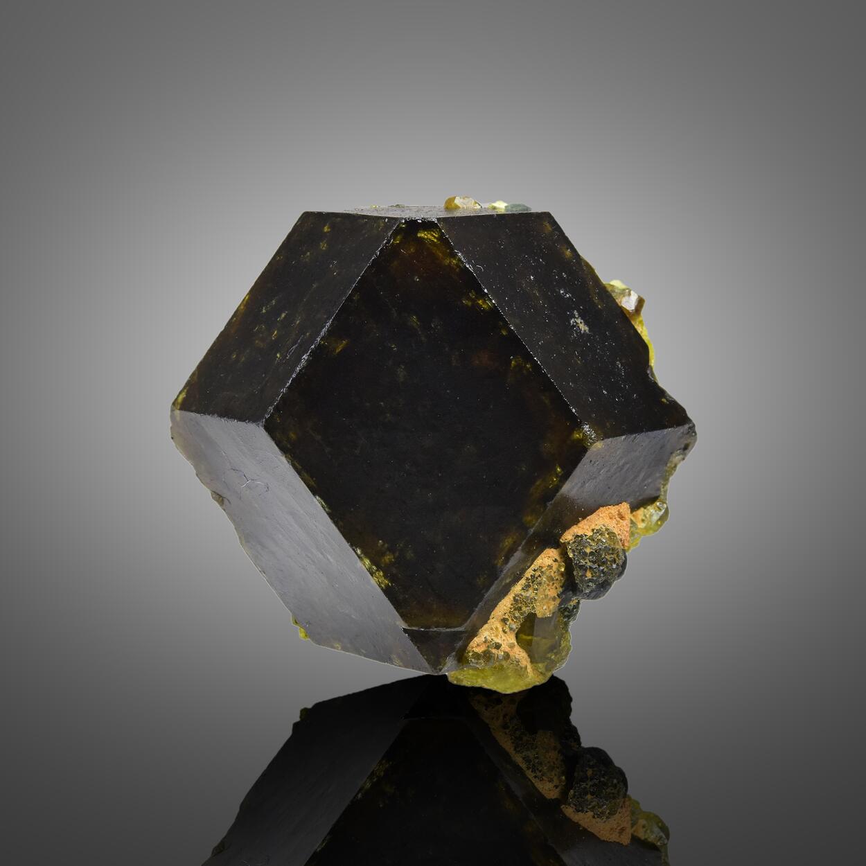Garnet Var Andradite