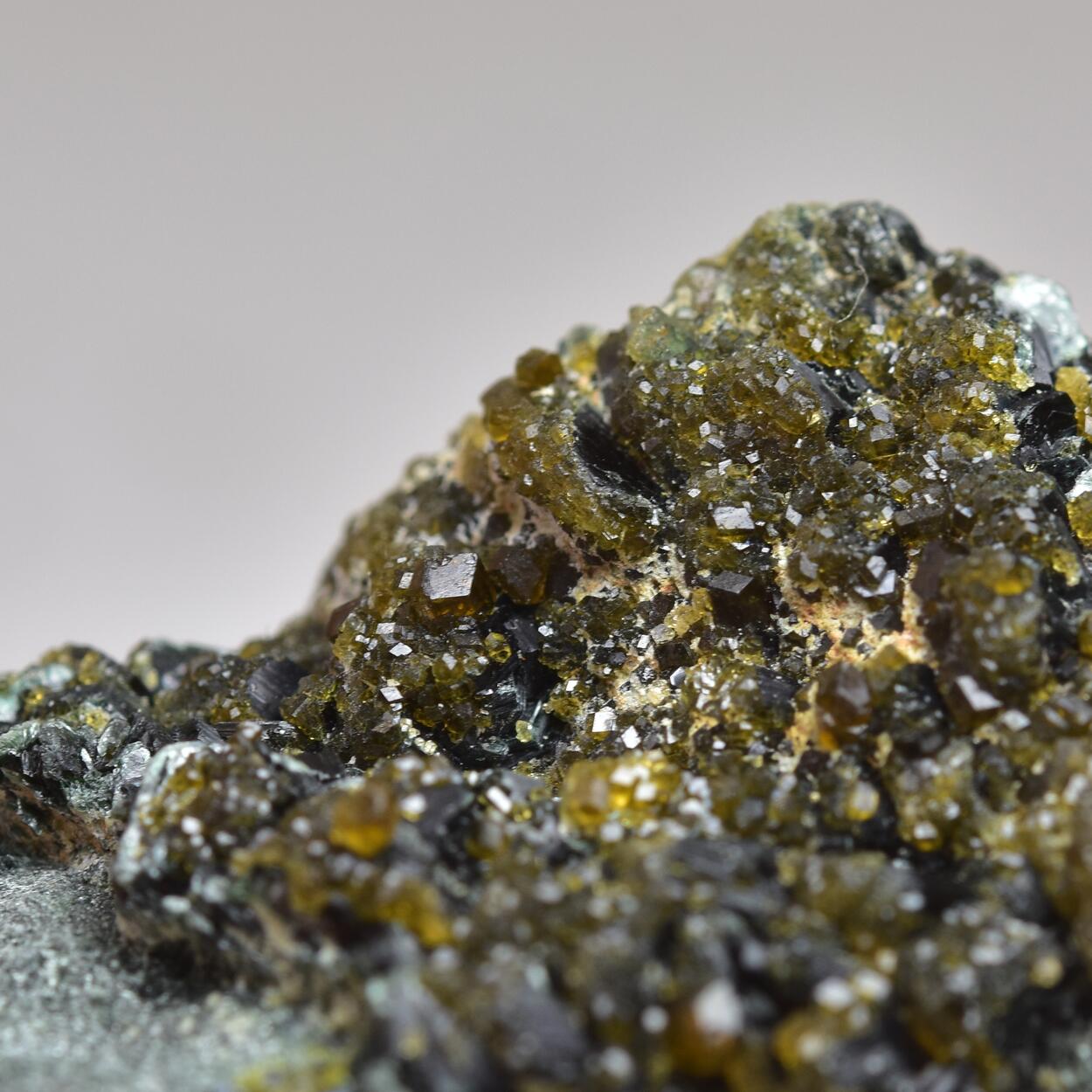 Grossular With Clinochlore