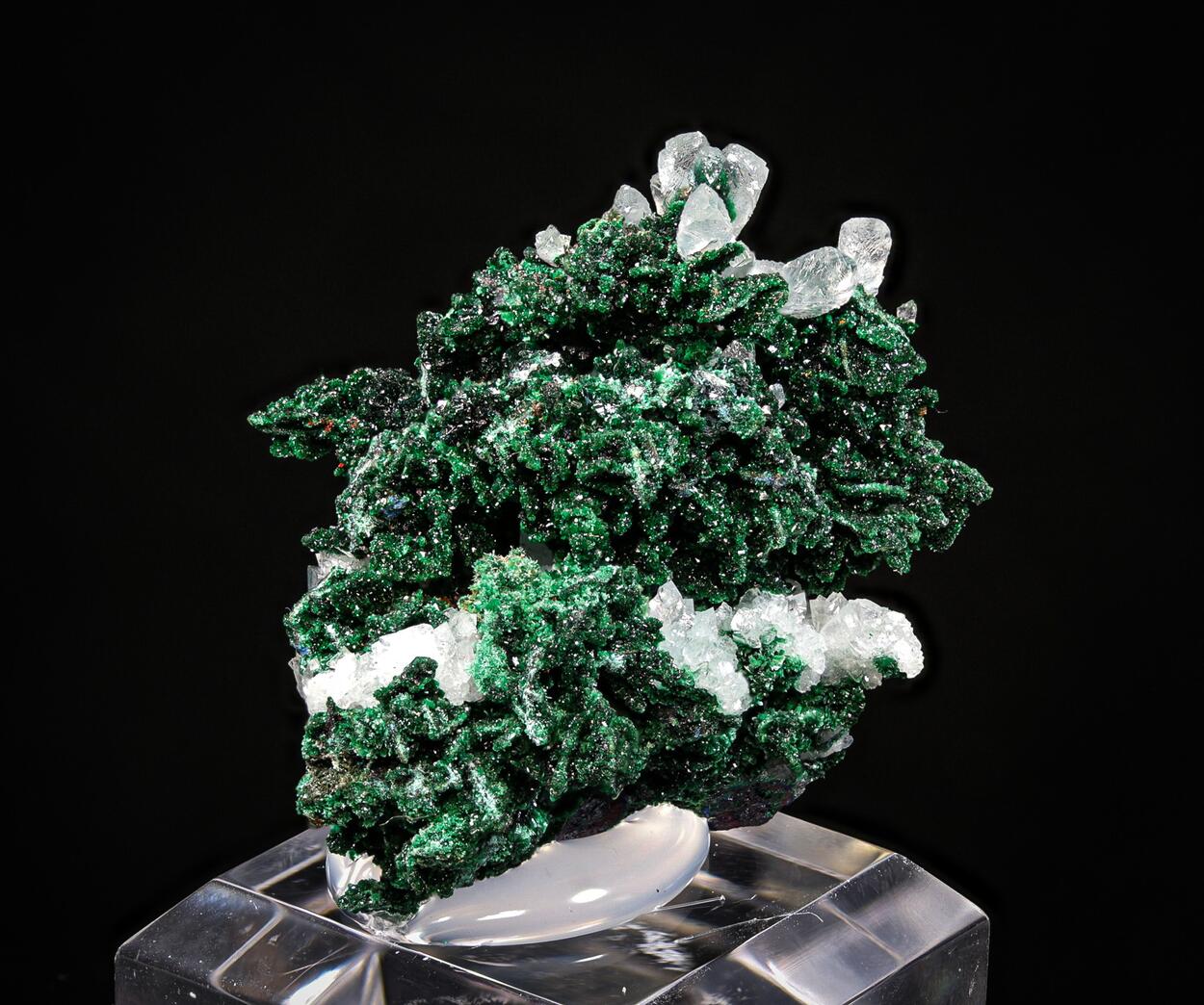 Brochantite & Calcite & Malachite