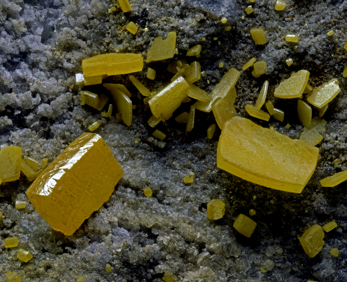 Wulfenite
