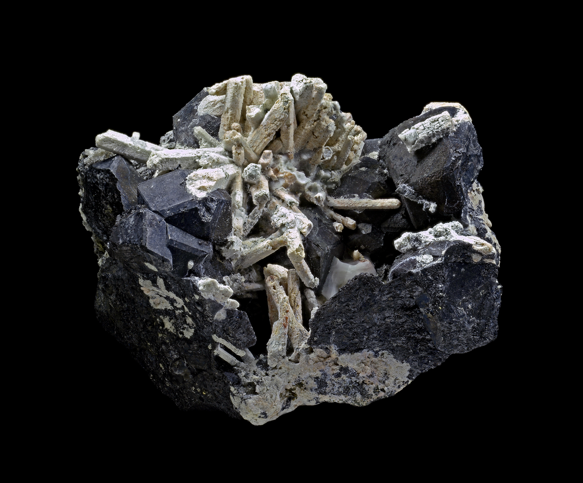 Nepheline & Schorlomite