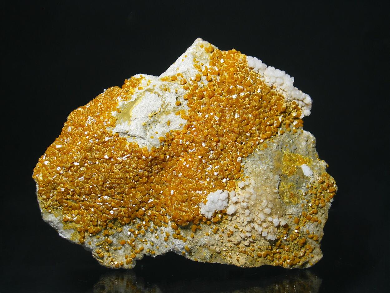 Wulfenite & Calcite