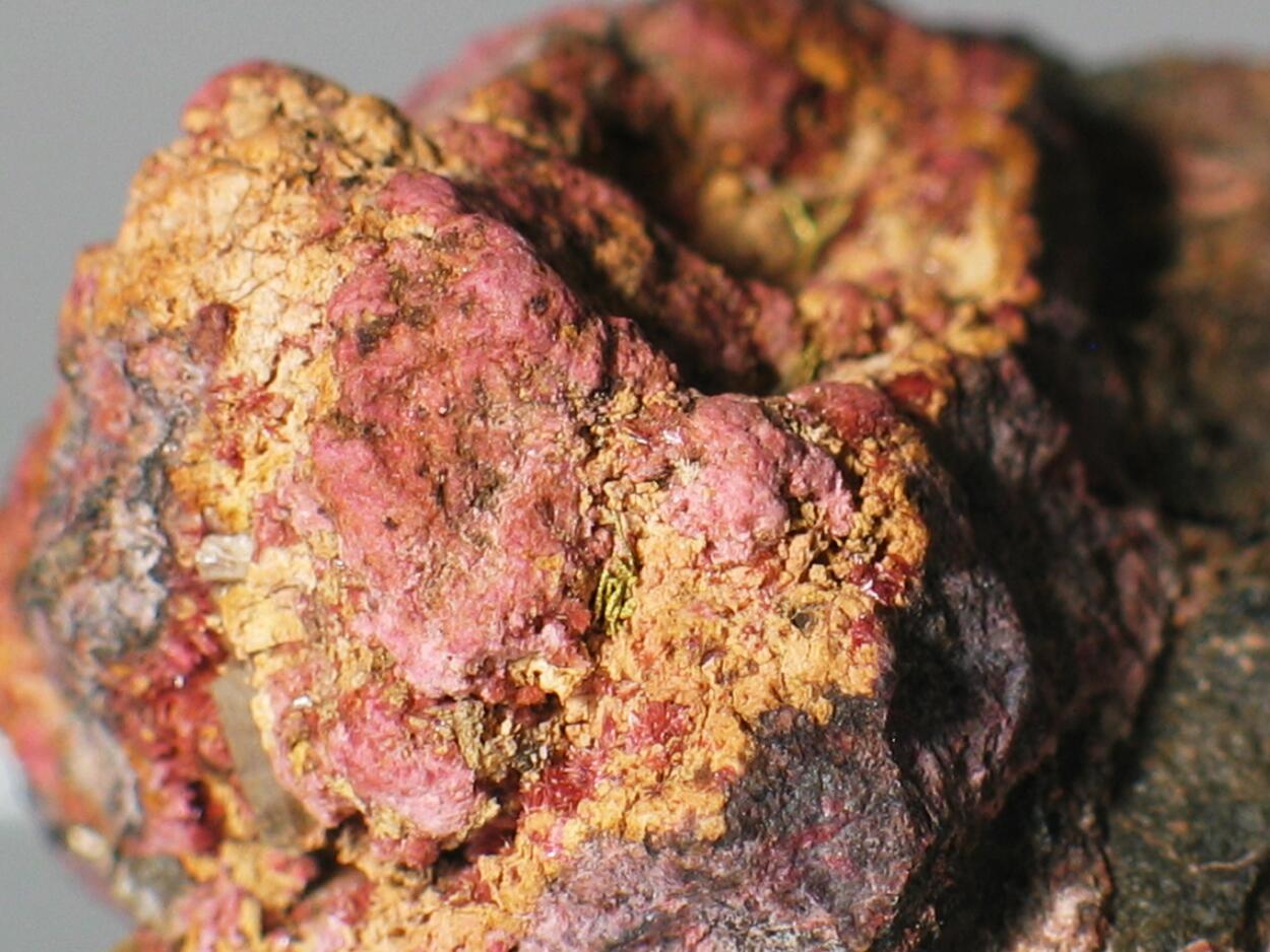 Gold & Electrum On Erythrite