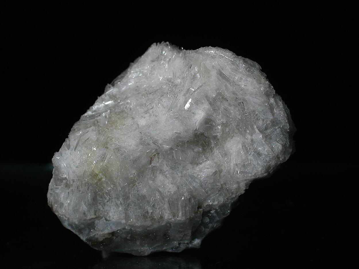 Strontioginorite On Anhydrite