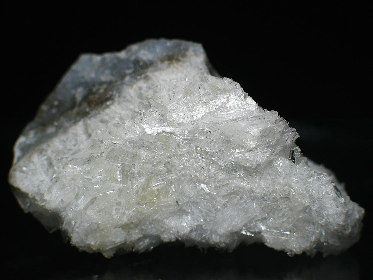 Strontioginorite On Anhydrite