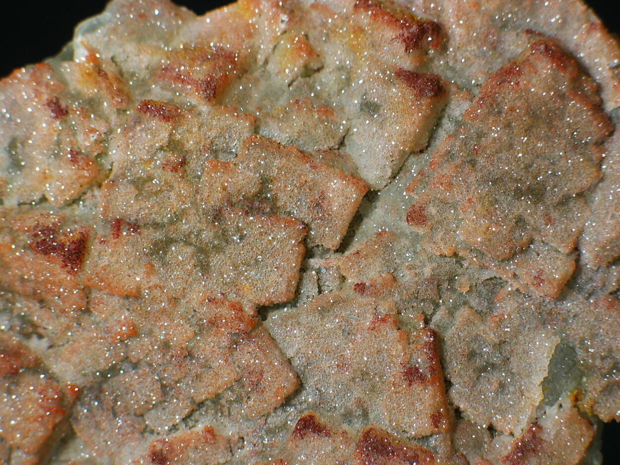 Eisenkiesel On Fluorite