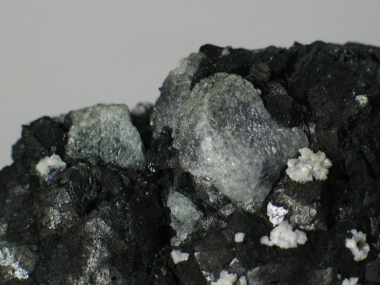 Scheelite & Helvine On Magnetite