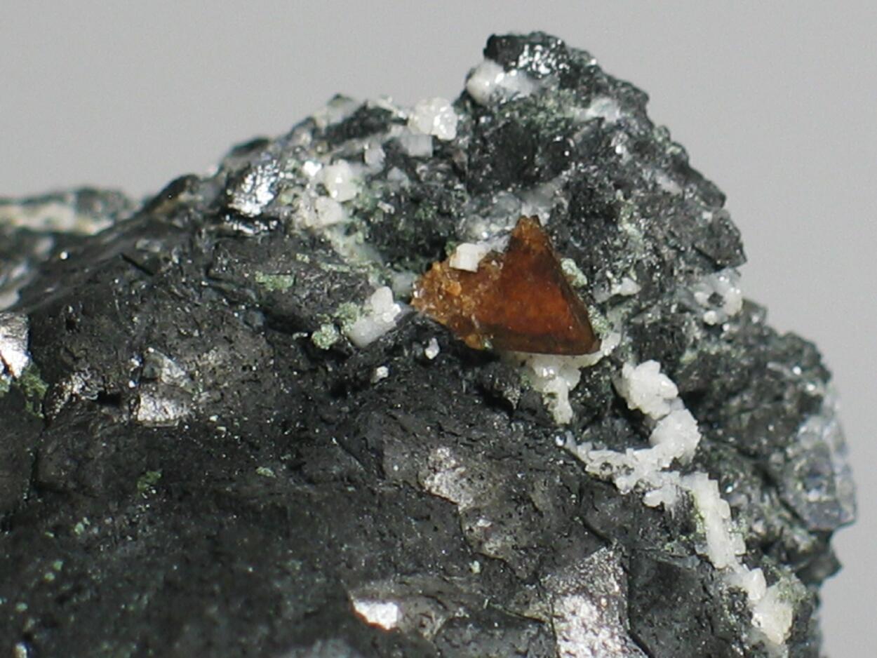 Scheelite & Helvine On Magnetite