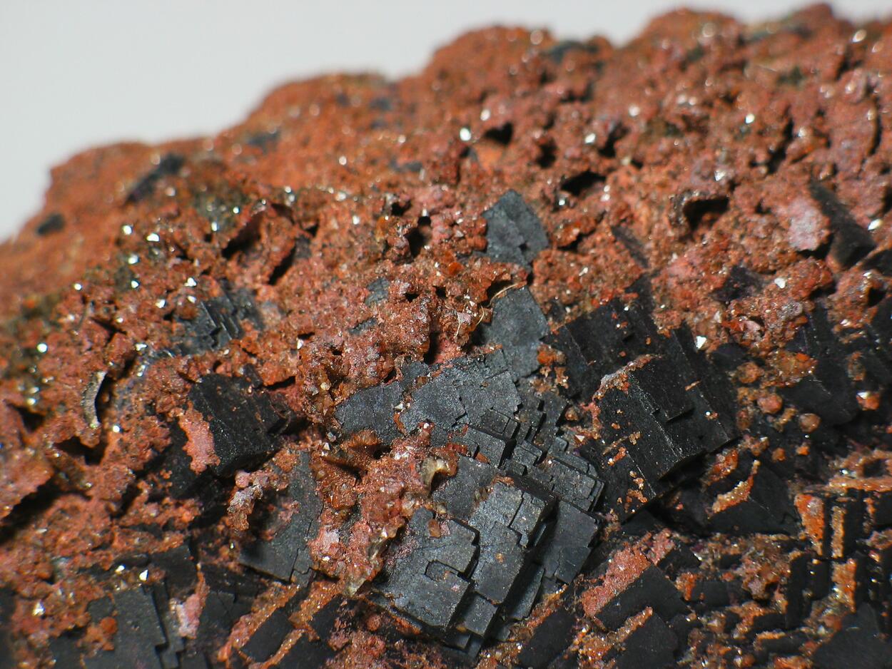 Fluorite Var Antozonite & Eisenkiesel