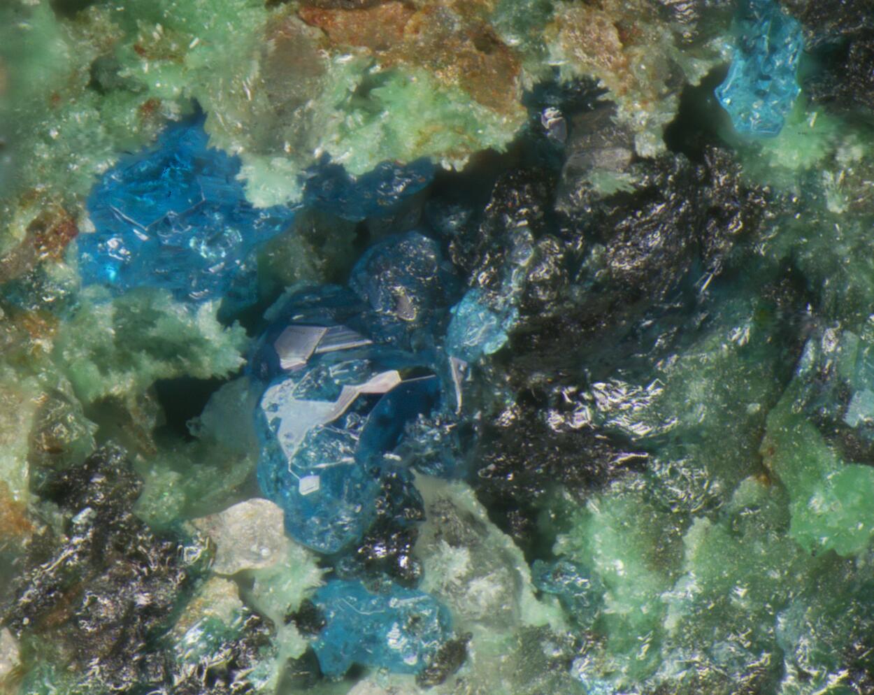 Chalcomenite Marthozite & Demesmaekerite