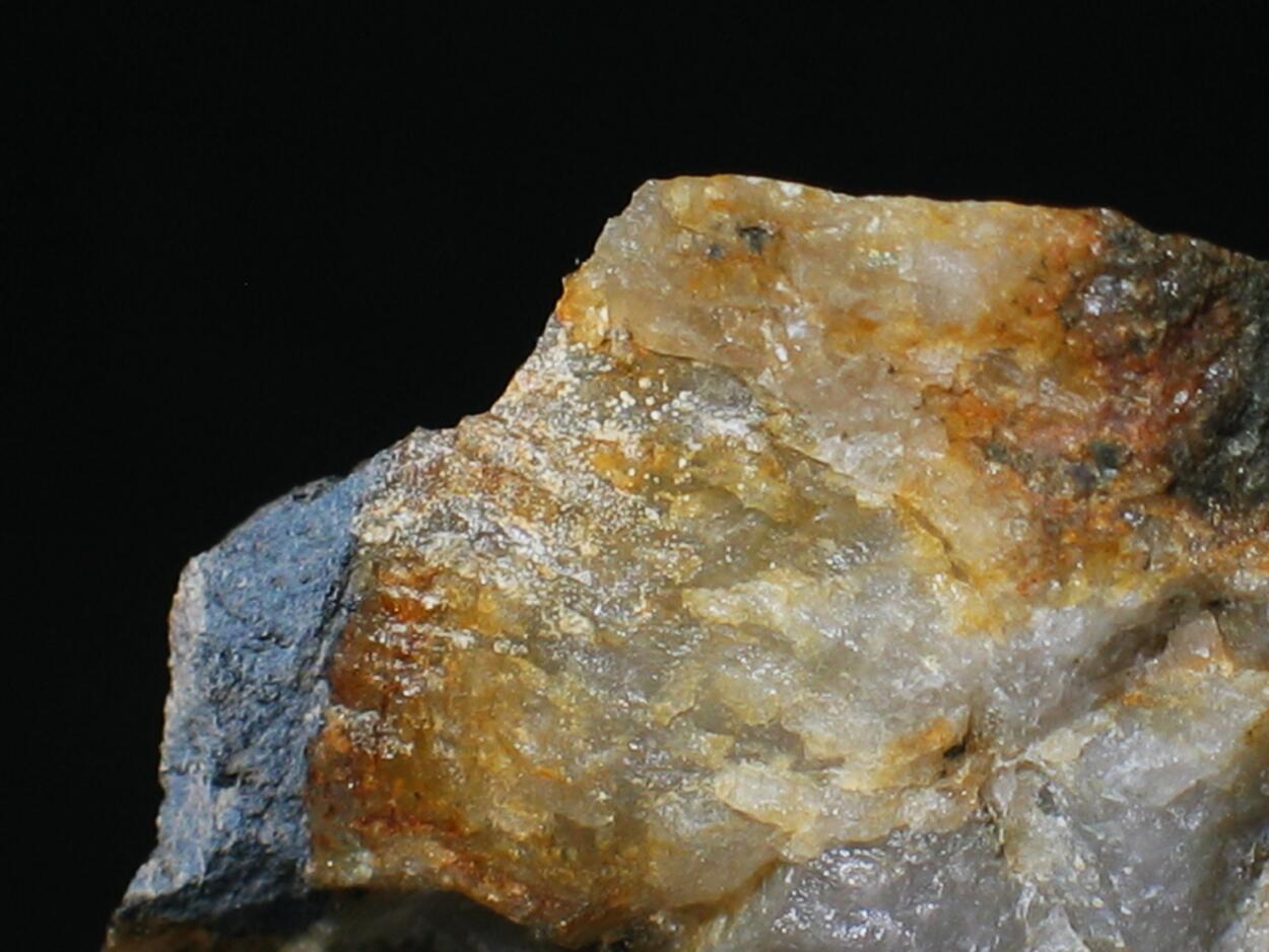 Koechlinite & Bismutite