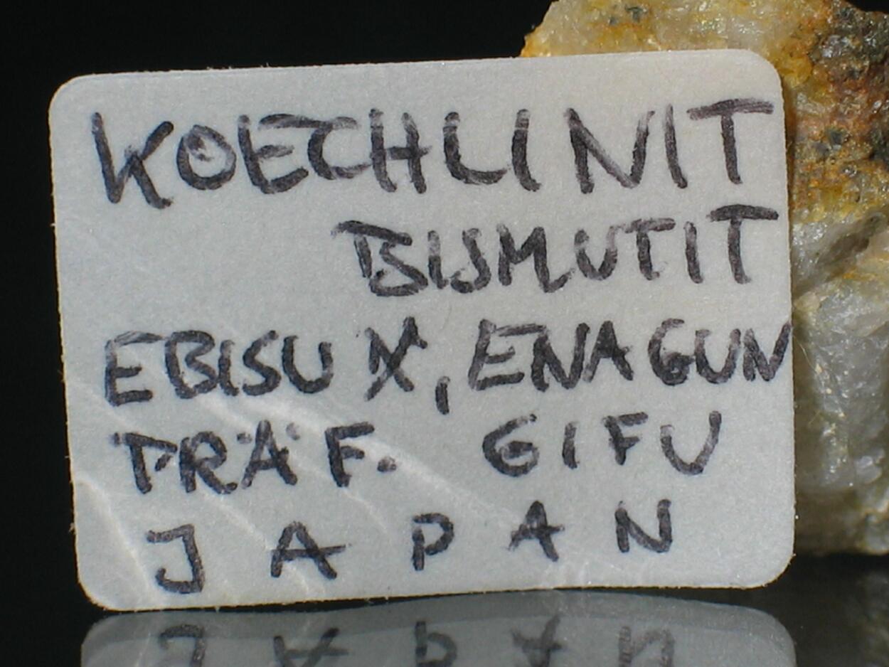 Koechlinite & Bismutite