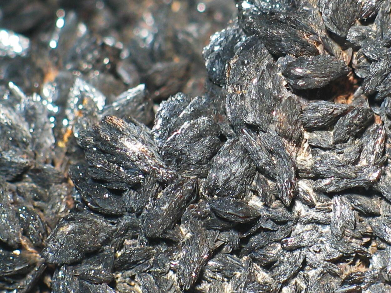 Descloizite