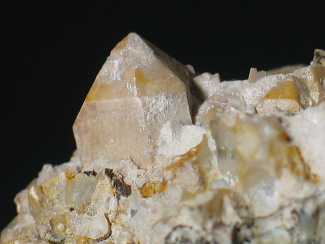 Steatite Psm Quartz & Amethyst