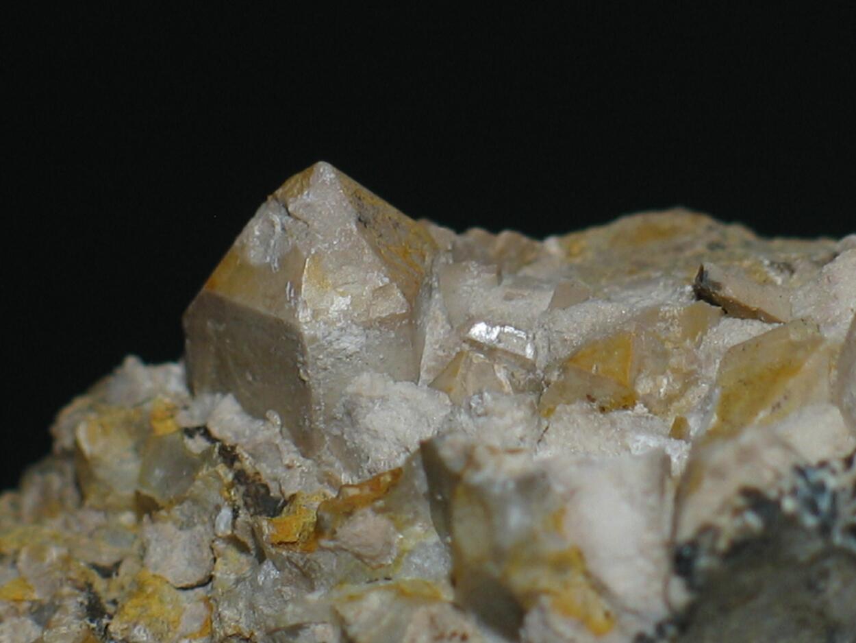 Steatite Psm Quartz & Amethyst