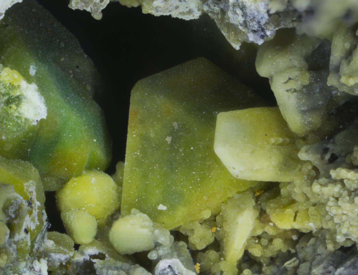 Pyromorphite Cerussite & Malachite