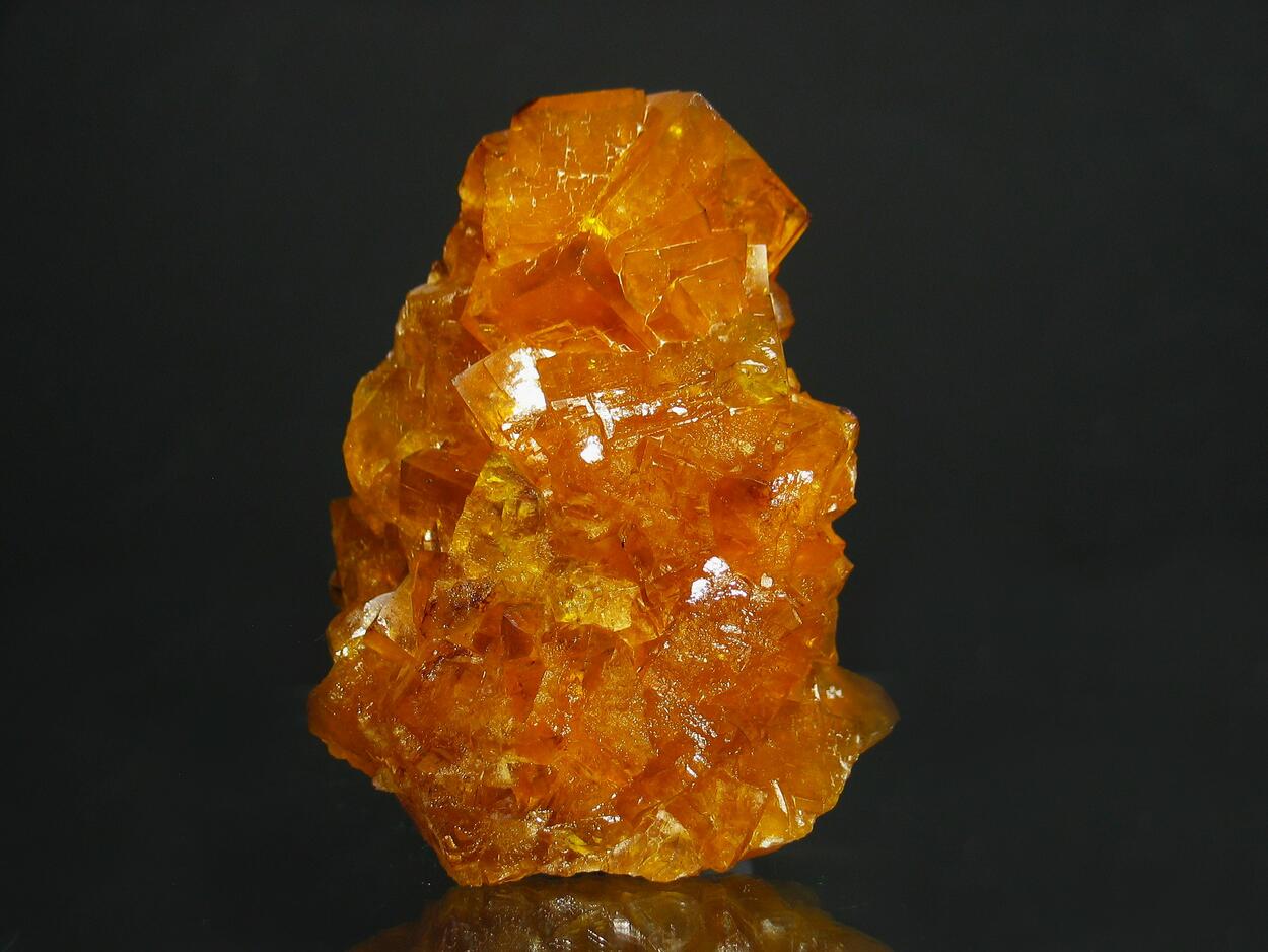 Fluorite Var Honigspat