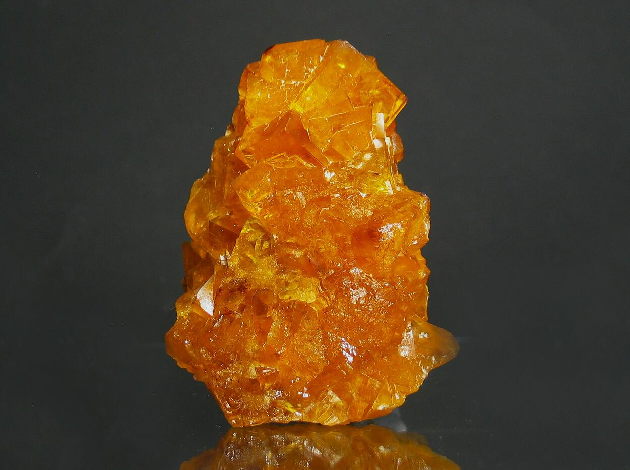 Fluorite Var Honigspat