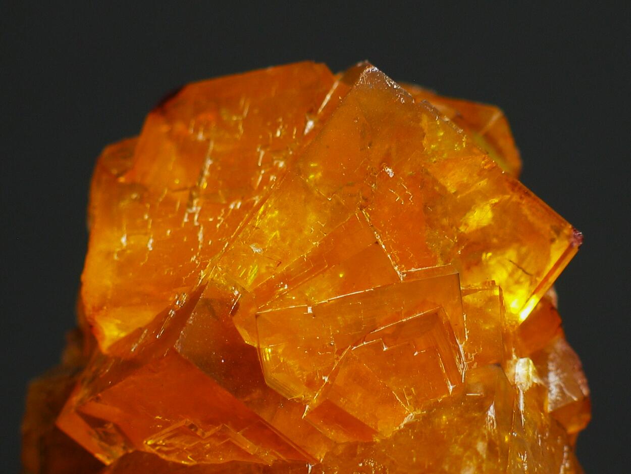 Fluorite Var Honigspat