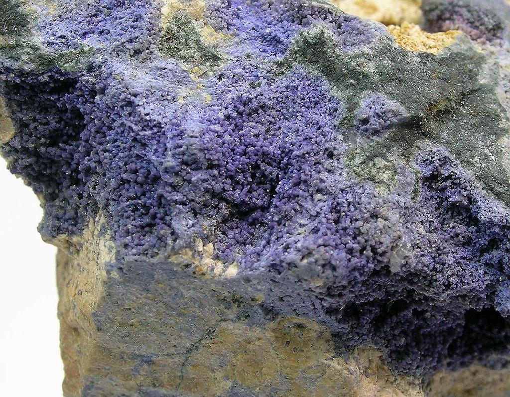 Triplite Phosphosiderite & Cryptomelane