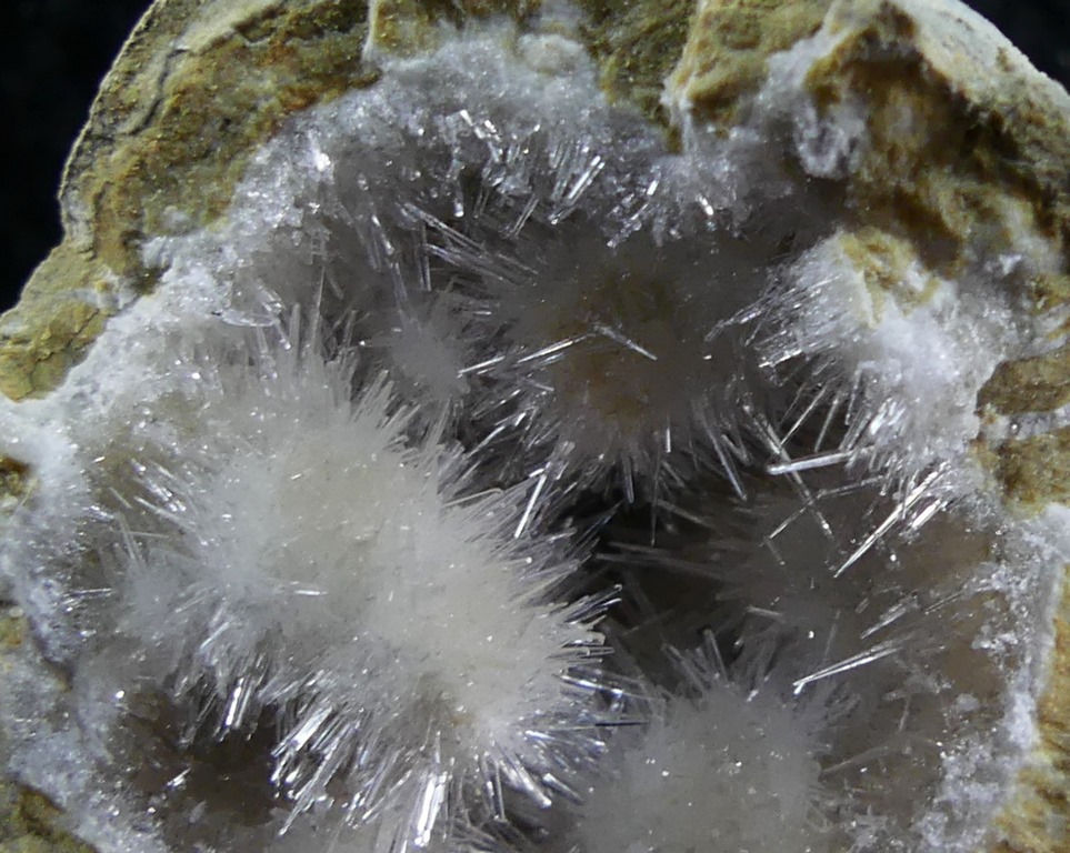 Kutnohorite & Aragonite