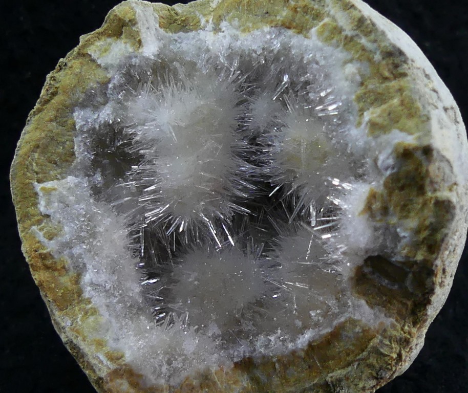 Kutnohorite & Aragonite