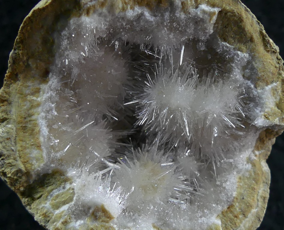 Kutnohorite & Aragonite