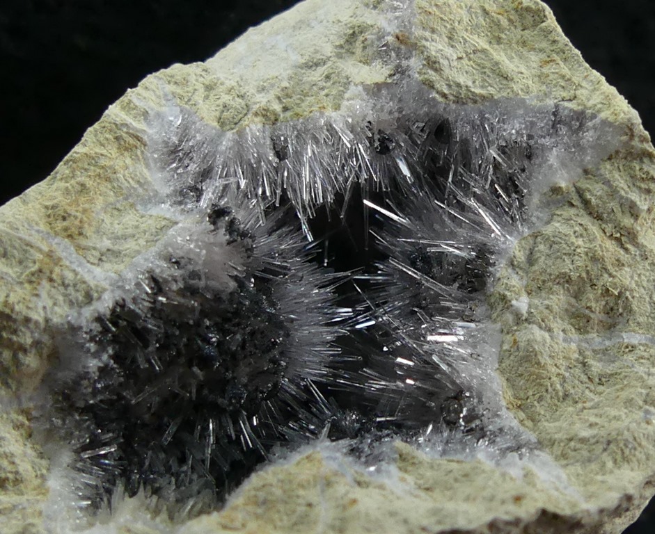 Kutnohorite & Aragonite