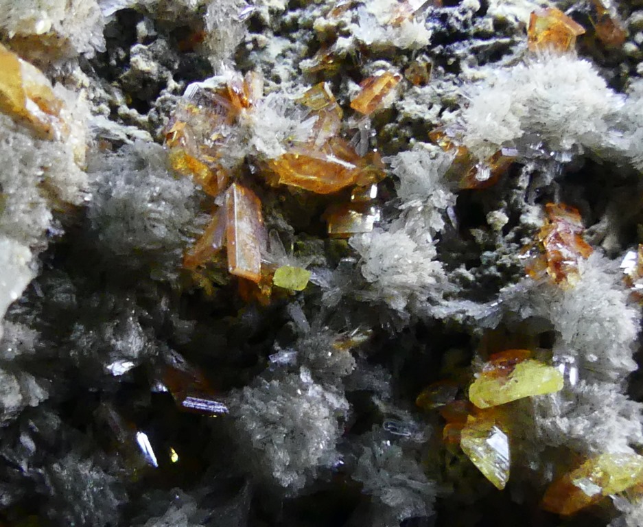 Wulfenite & Hemimorphite