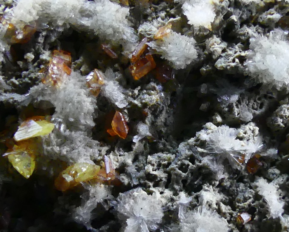 Wulfenite & Hemimorphite