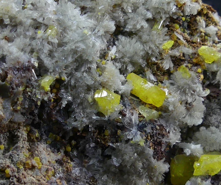 Wulfenite & Hemimorphite