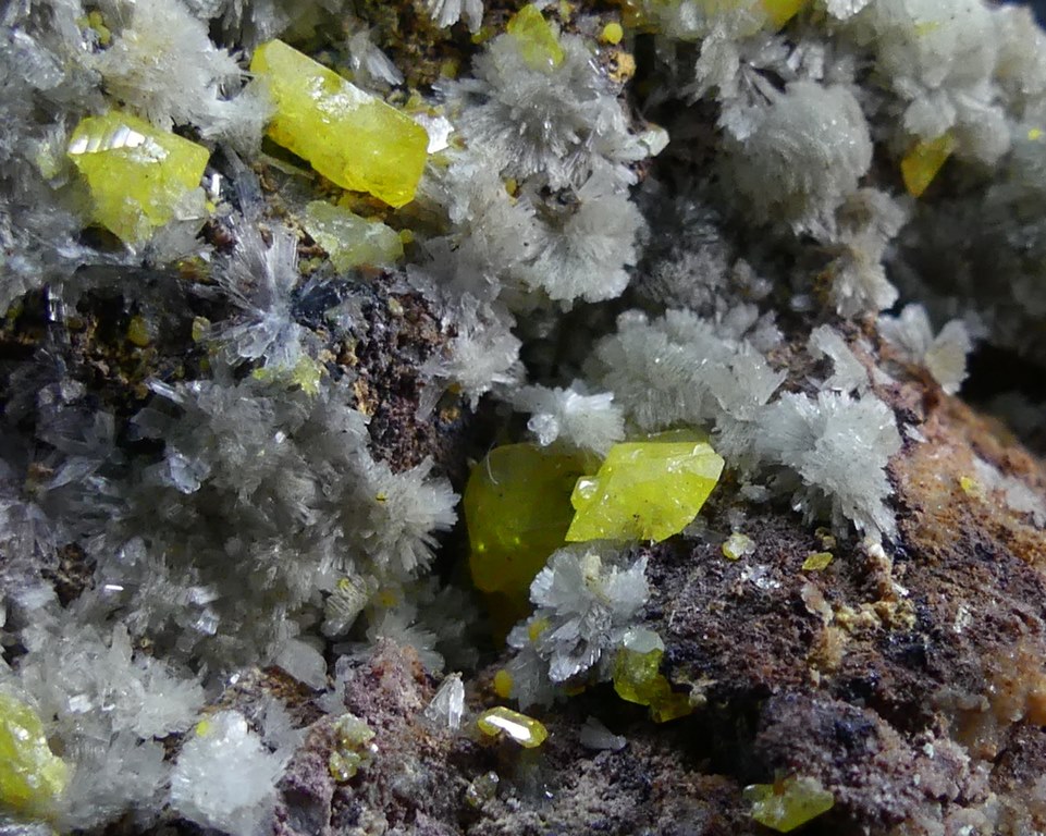 Wulfenite & Hemimorphite