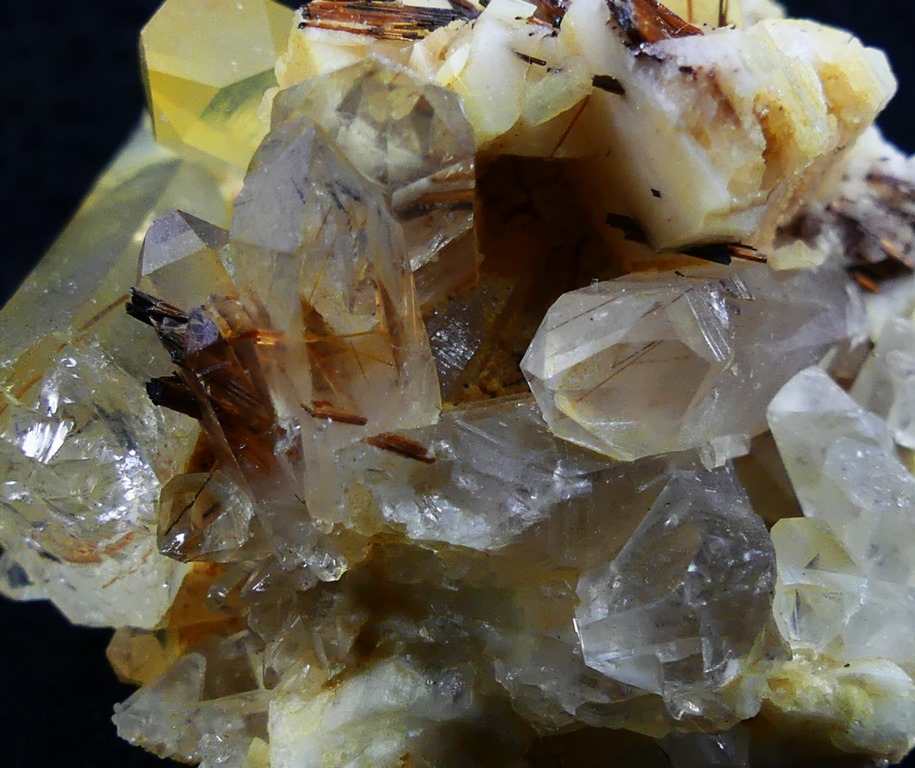 Brookite & Quartz