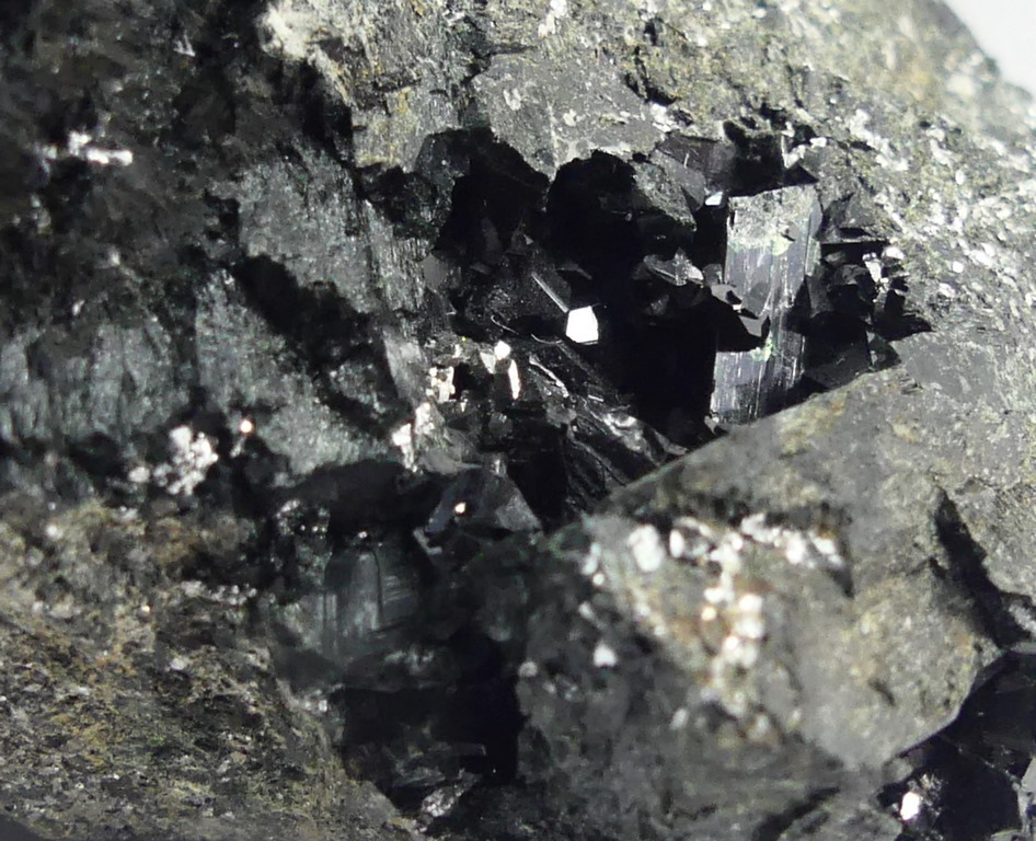 Allanite-(La)