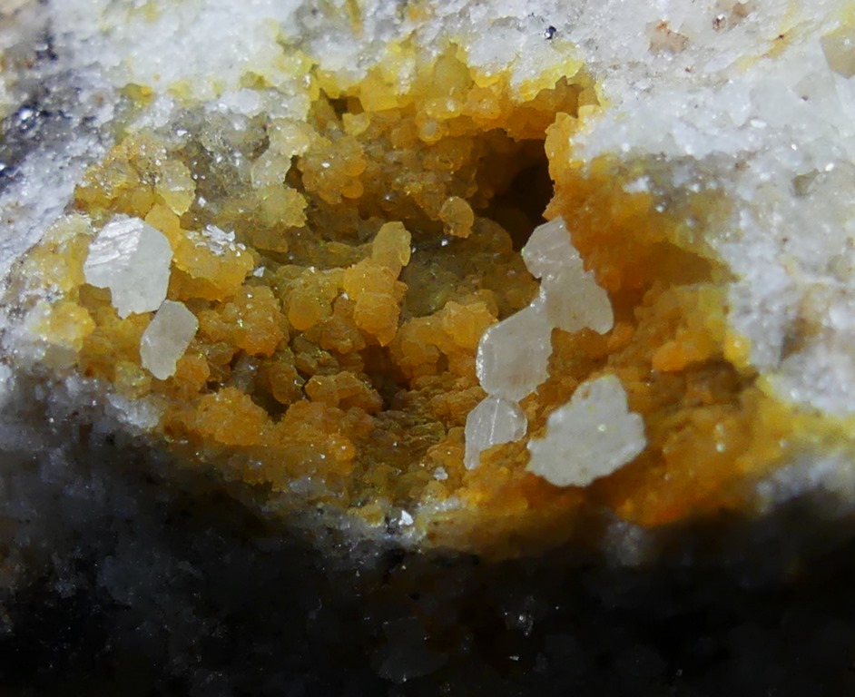 Cerussite & Mimetite