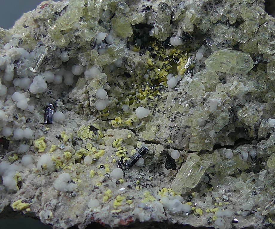 Pseudobrookite