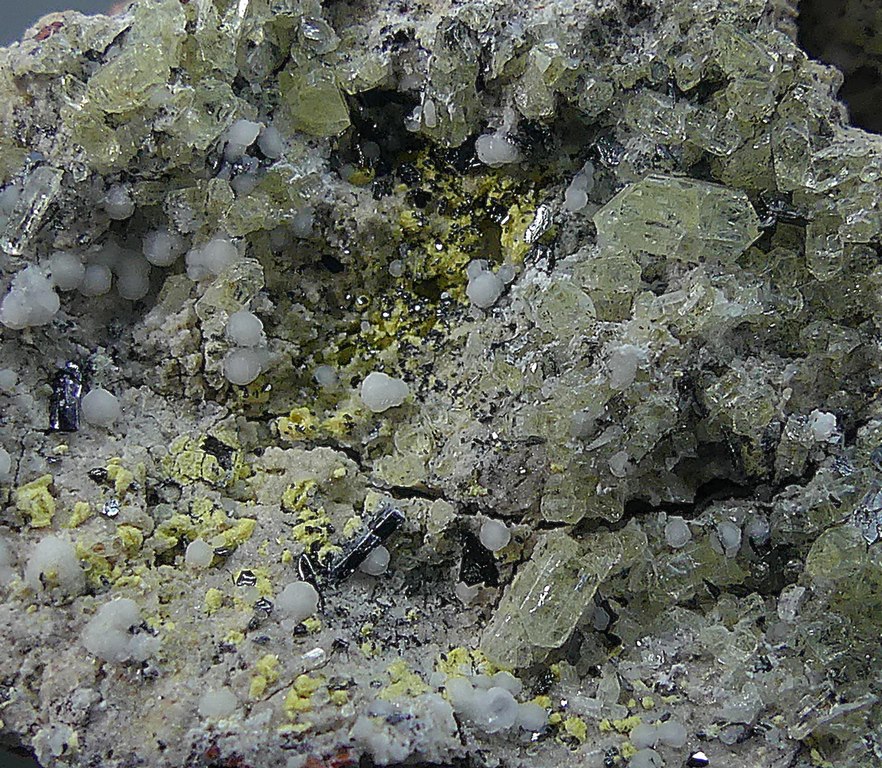 Pseudobrookite