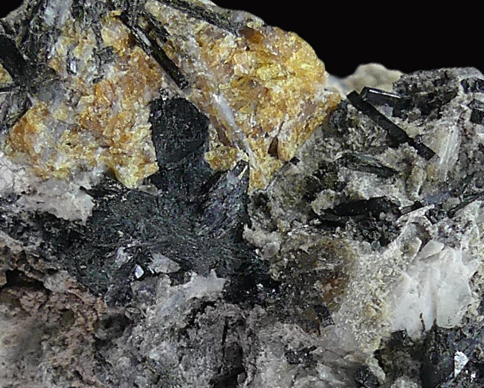 Petarasite & Aegirine