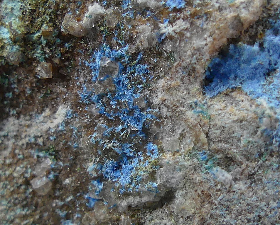 Cyanotrichite
